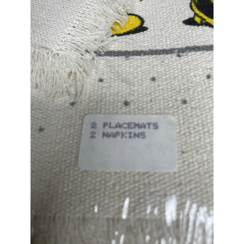 NEW Vintage Disney Mickey & Minnie Mouse Placemat & Napkin Set of 4 Cream Fringe